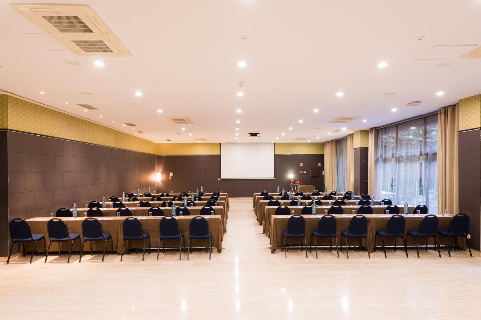 Hotel Ciudad De Valladolid Luaran gambar