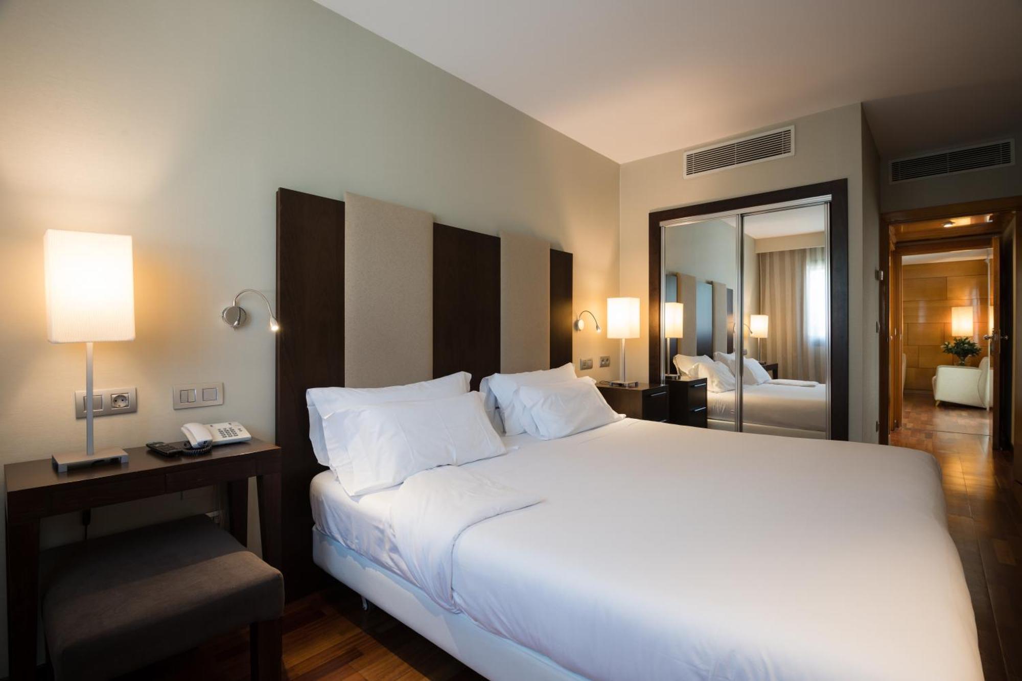 Hotel Ciudad De Valladolid Luaran gambar