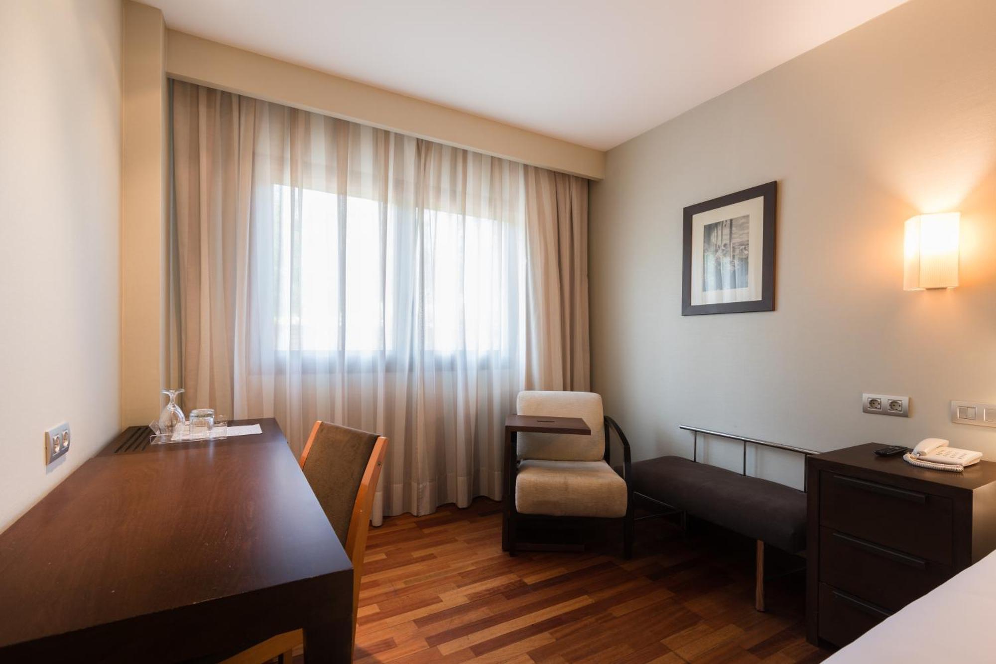 Hotel Ciudad De Valladolid Luaran gambar