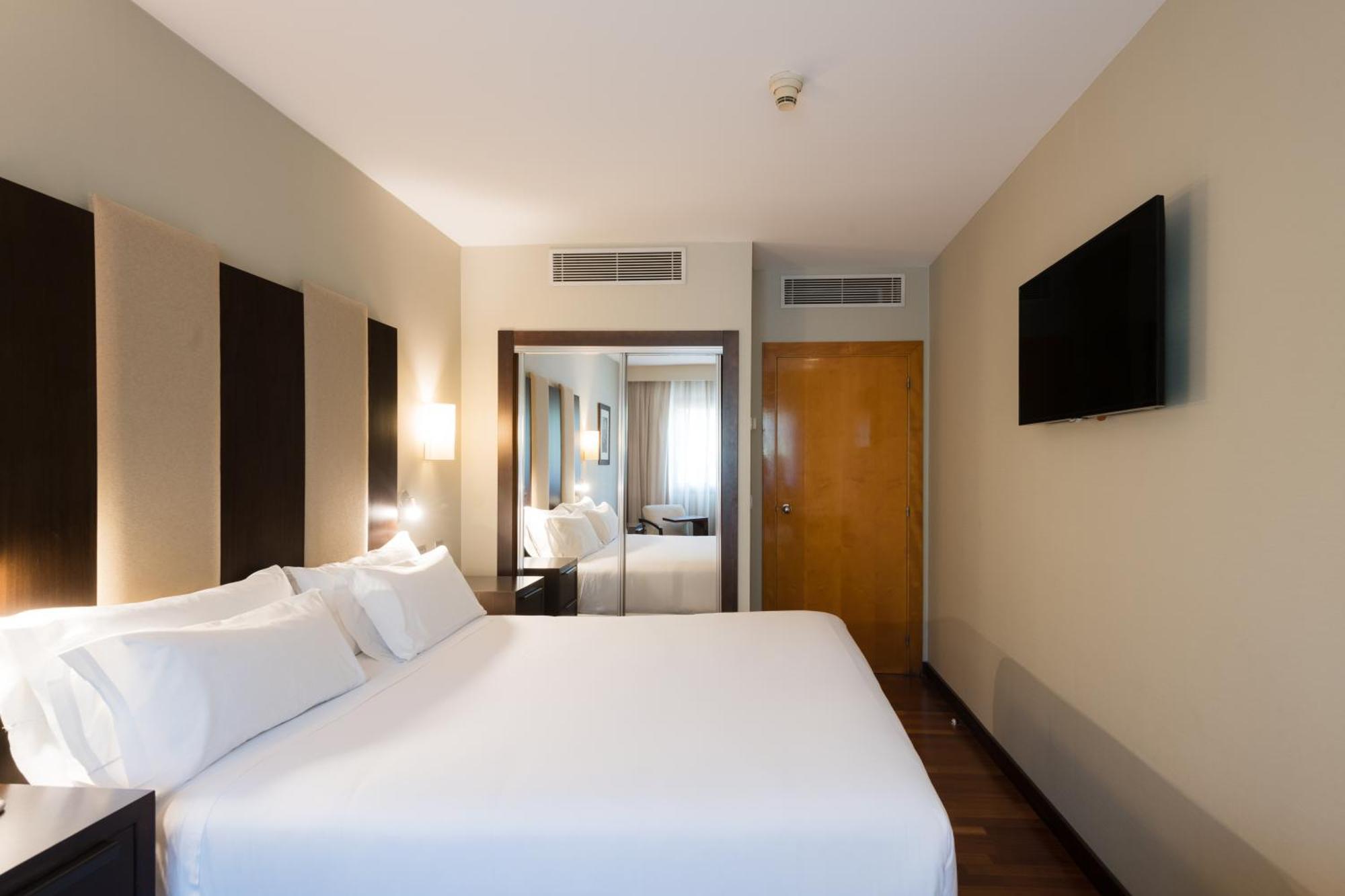 Hotel Ciudad De Valladolid Luaran gambar